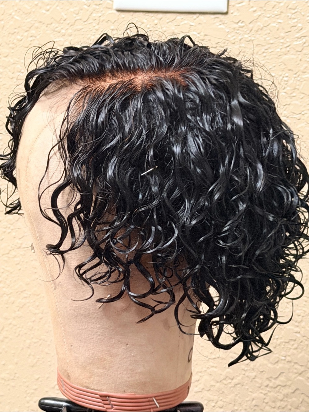 Human Hair Wet and Wavy Wig - Picture 11 of 16